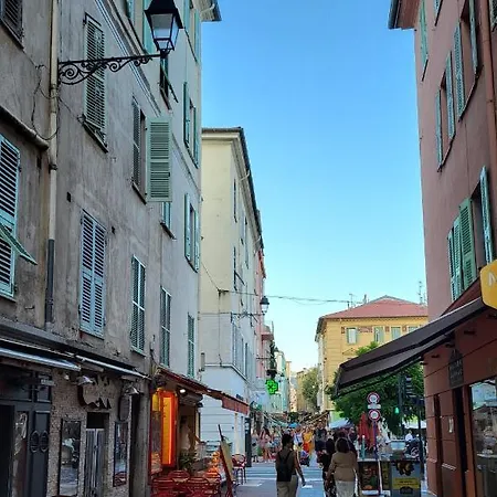 Apartment Patio De La Pietonne Menton